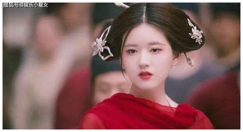 娱乐吃瓜赵露思,娱乐圈的甜蜜瓜果，甜蜜与争议并存