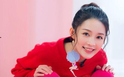 爱豆吃瓜娱乐酱吴谨言,从爱豆到吃瓜娱乐酱，她如何成为娱乐圈的焦点人物？