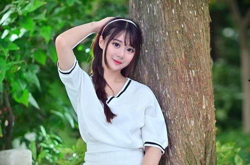 娱乐吃瓜女配是女生,娱乐圈吃瓜女王的风采